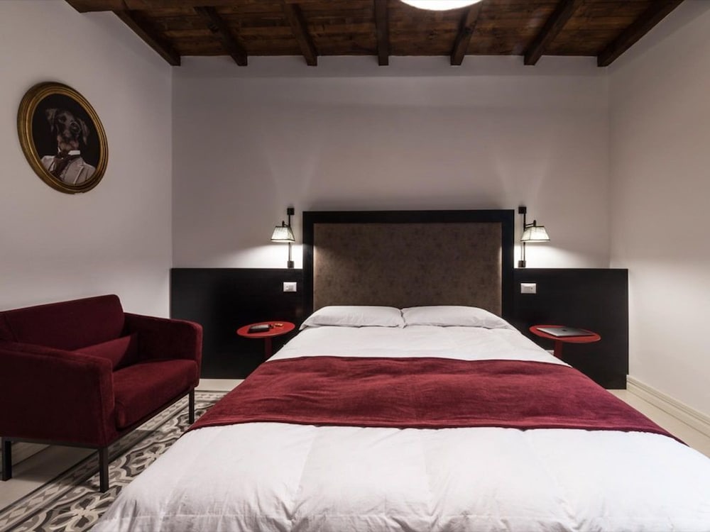 Panisperna Apartment 4