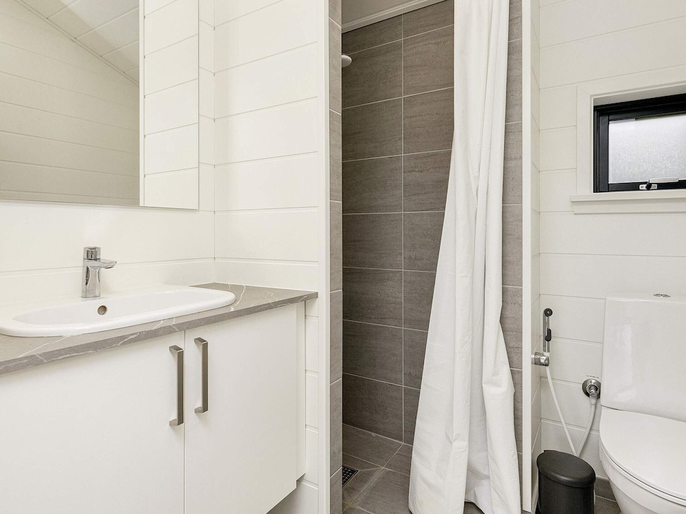 9 Person Holiday Home in Vaeggerlose