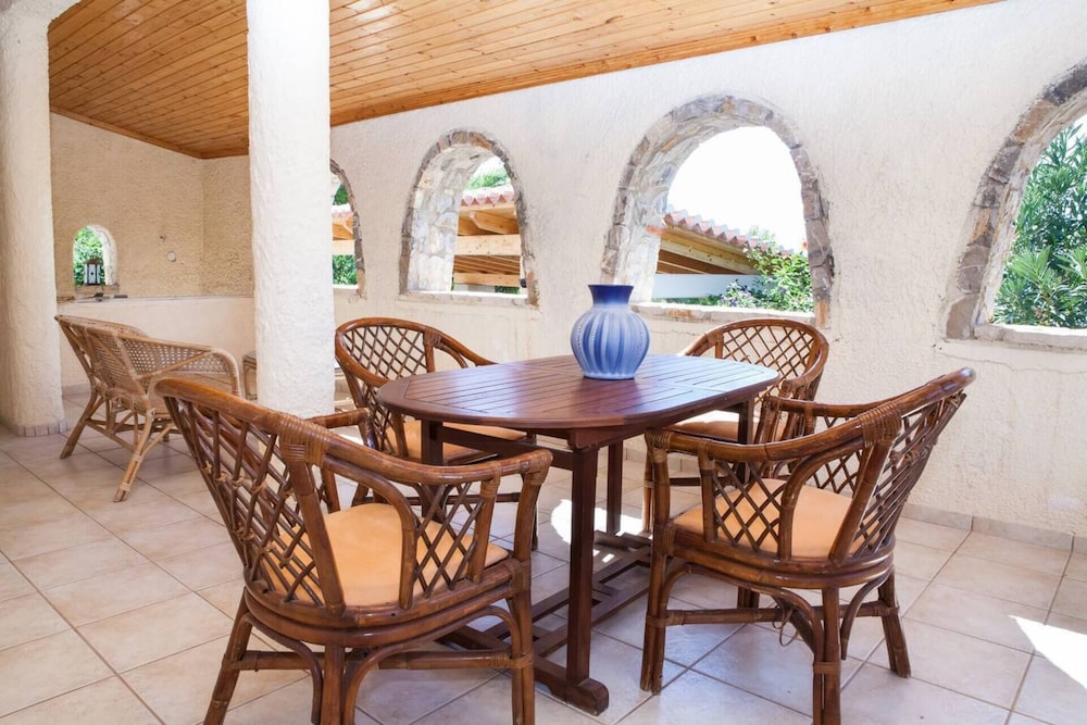 Feels Like Your Home at Ermioni view 3