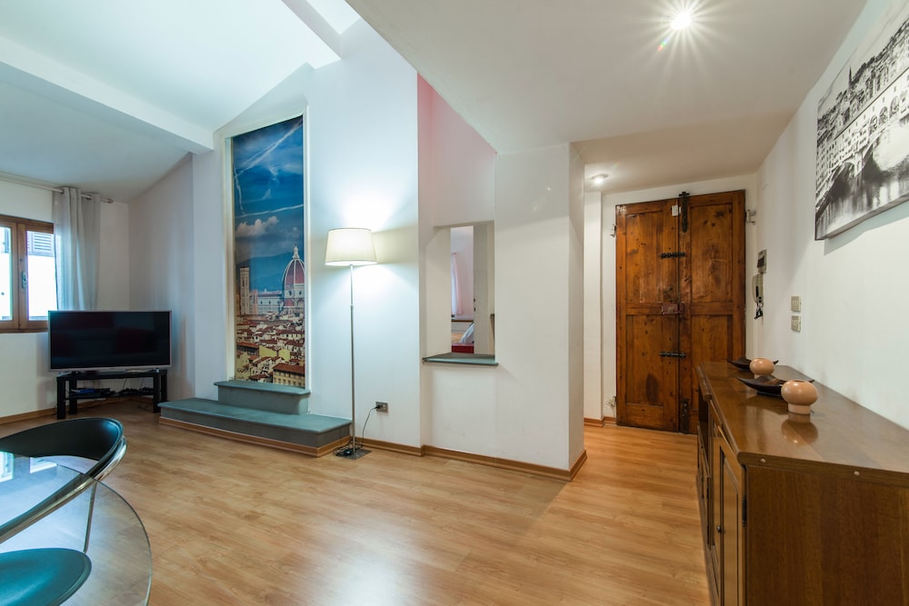Borgo Allegri Arno Flat