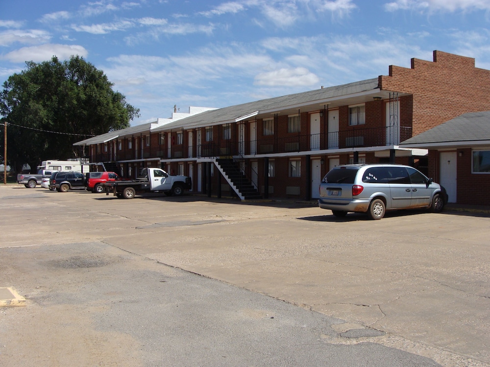 Holiday Motel