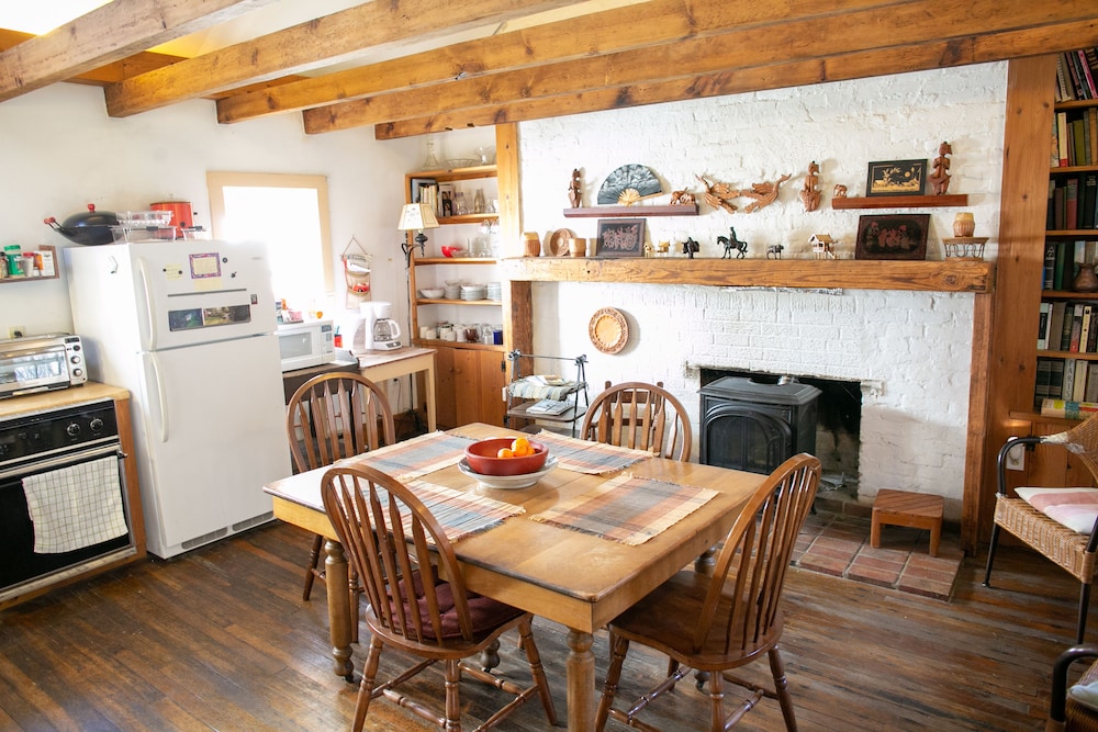 The Anderson Cottage Bed & Breakfast