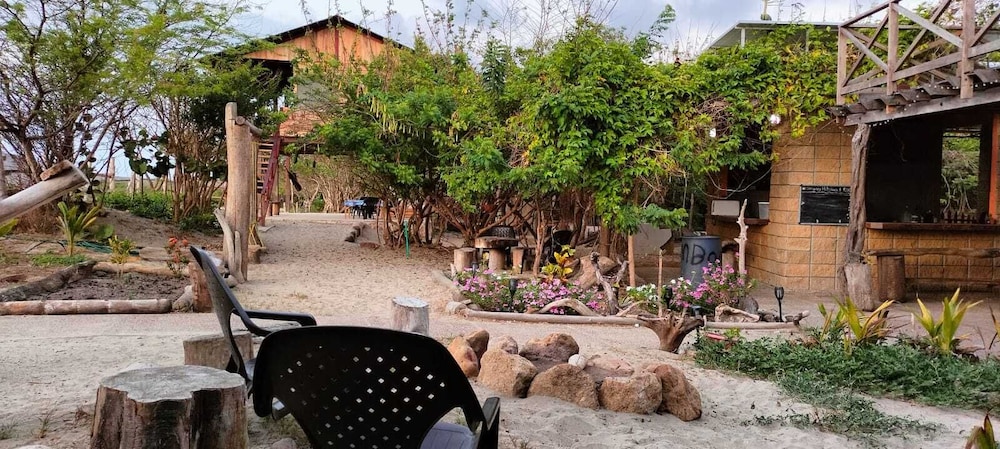 Tambo Marina Ecohostal - Hostel