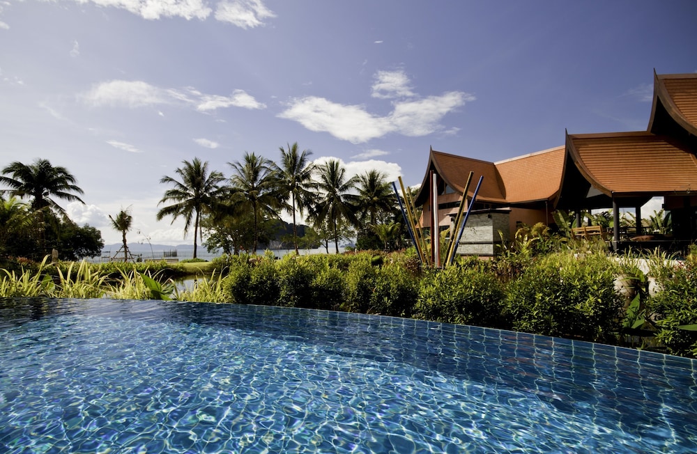 Tha Lane Bay Villa