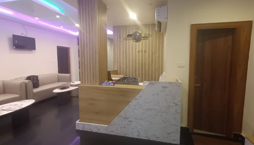 Hotel Pushparaj Puri