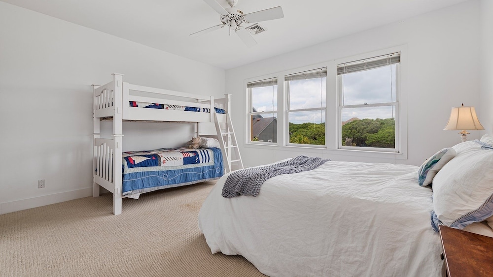 Pawleys Island Vacations - Welcome To Our Stunning Oceanfront Family Beach House 4 Bedroom Home by RedAwning - Property Image 5