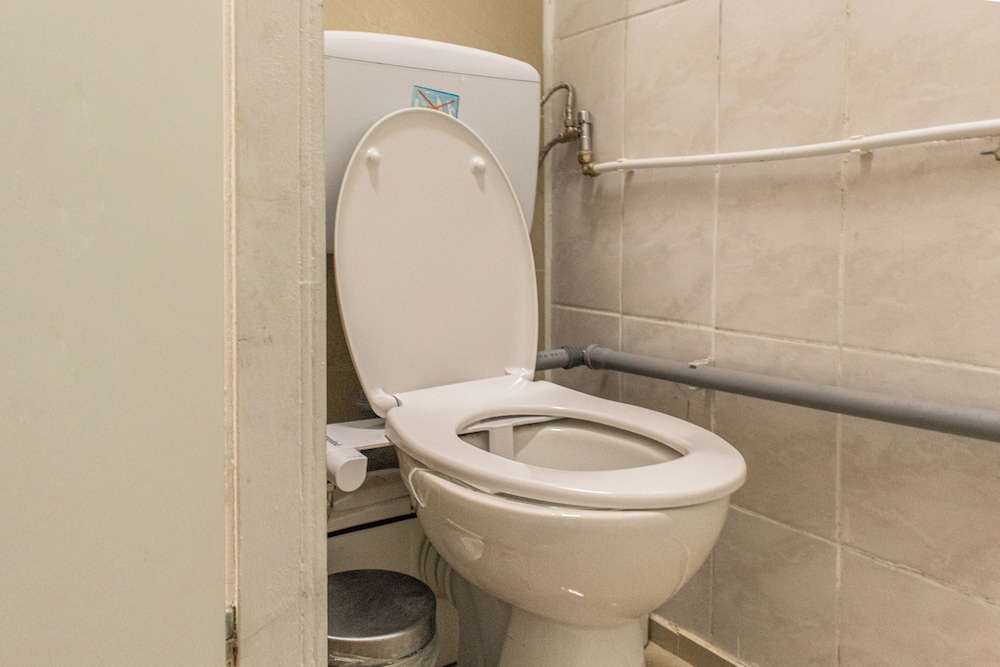1BR Apt by Danube Millennium Mall