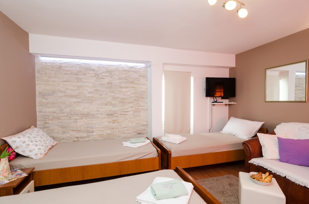 Guest House Cuk
