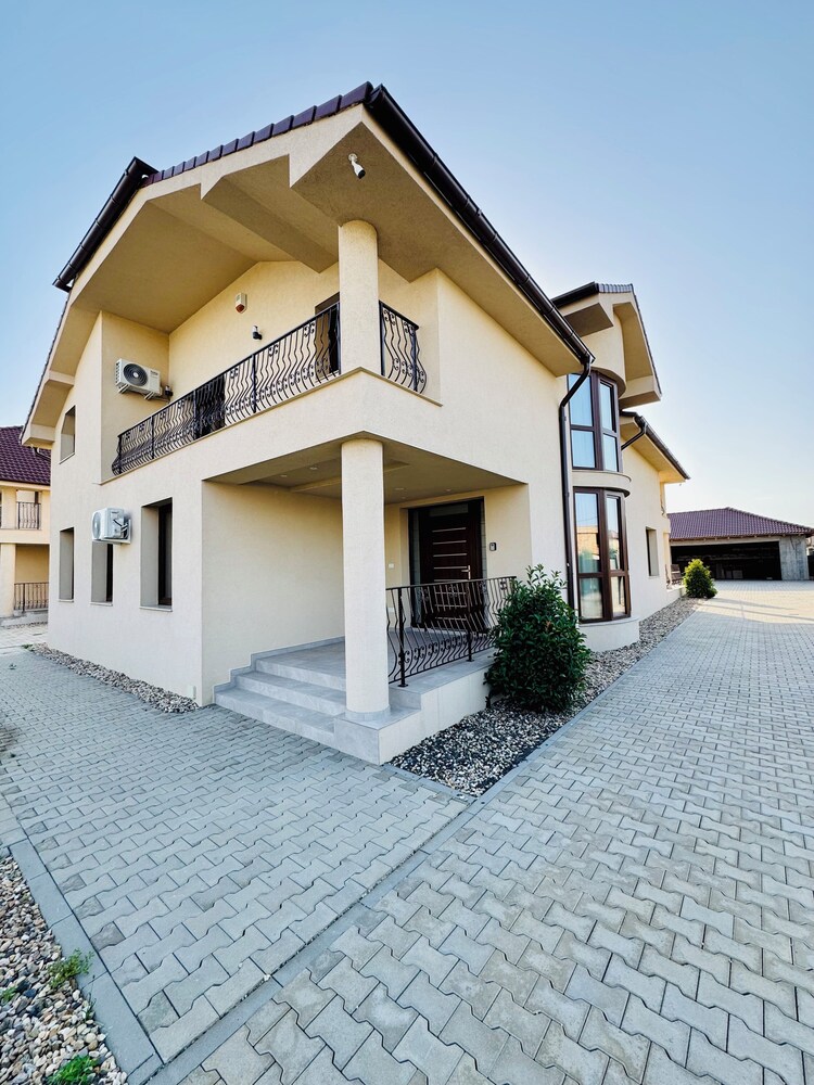 Roua Residence