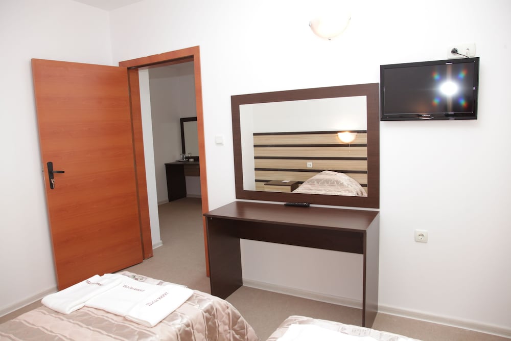 Hotel Zaara