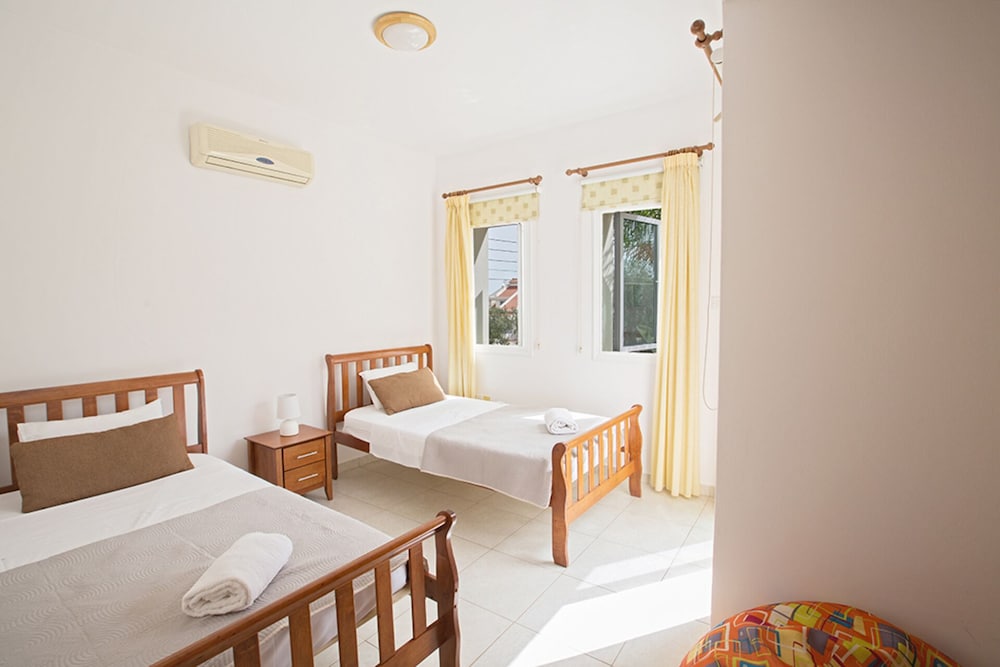 Cyprus Villa Near the Beach, Paralimni Villa 1308 view 2