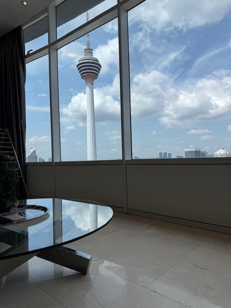 Vortex klcc apartment by comfort