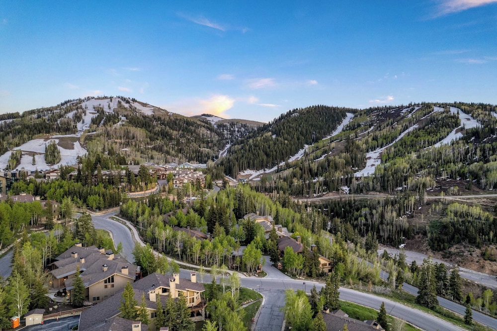 Deer Valley Delight by Avantstay Deer Valley Retreat + Spa