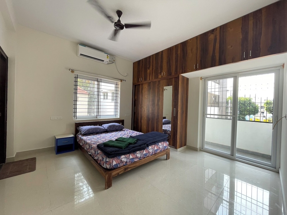 SSN HomeStays in Bangalore Near La Casa