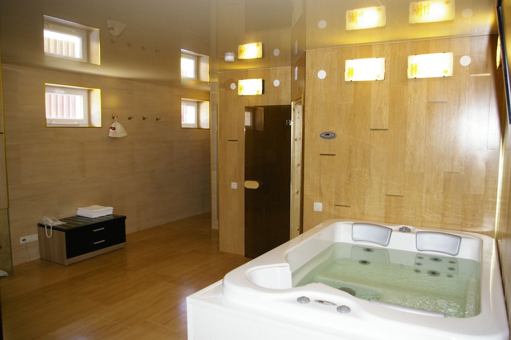 Crystal Hotel