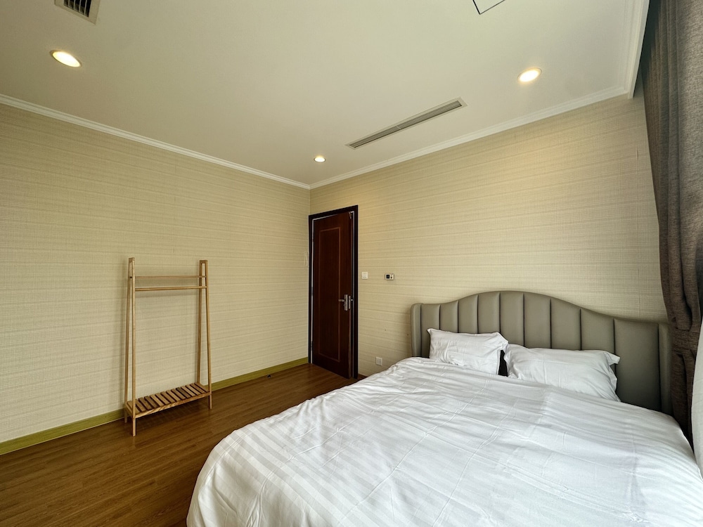 Royal City Luxury Apartment