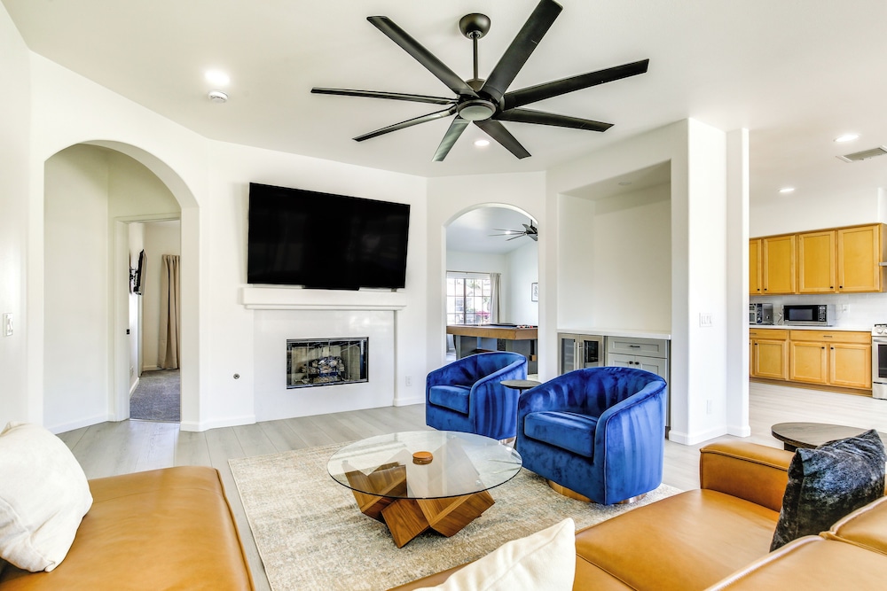 2 Mi to Coachella: Indio Oasis w/ Heated Pool