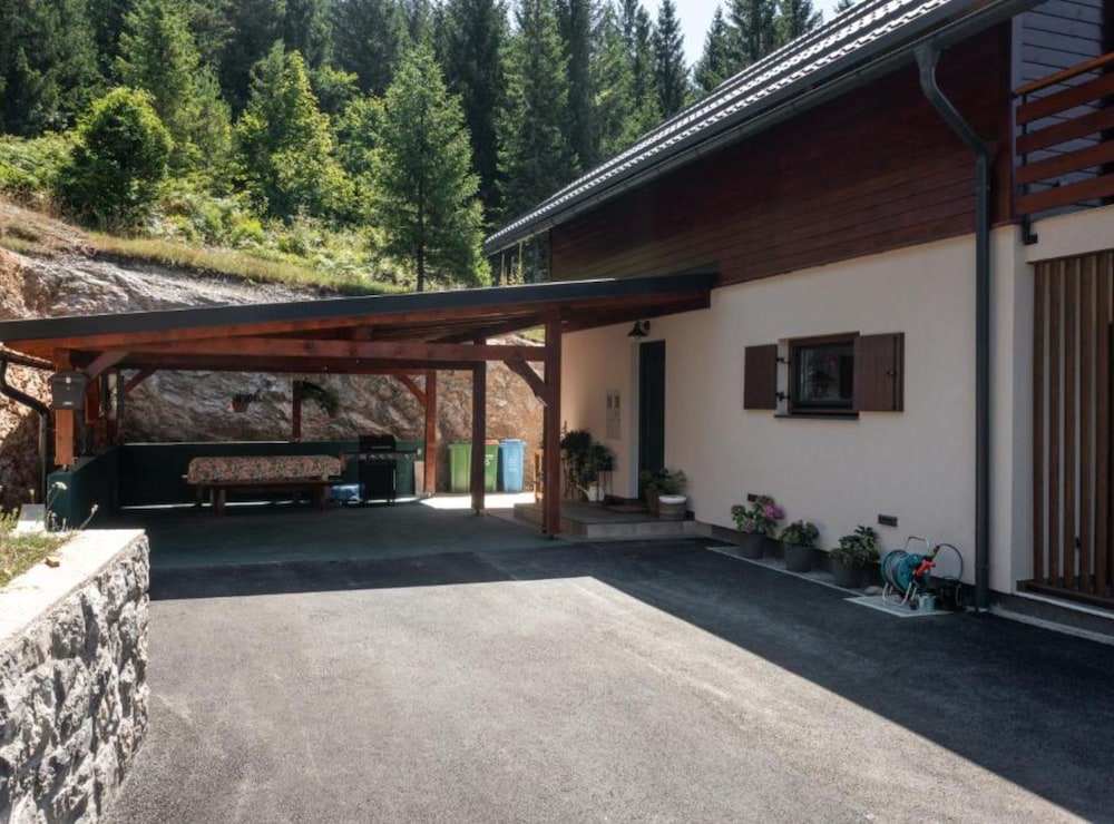 Holiday Home Aria