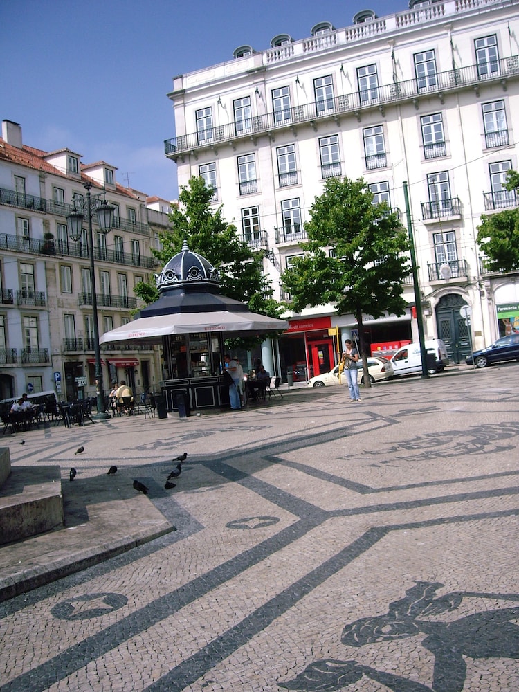Pensao Residencial Camoes