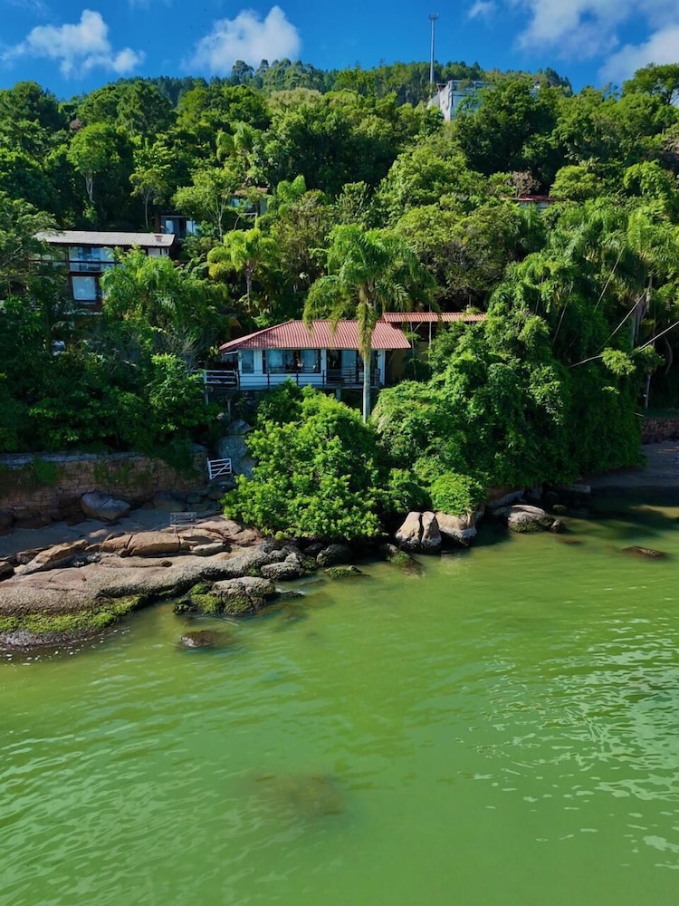 Maresia Villa