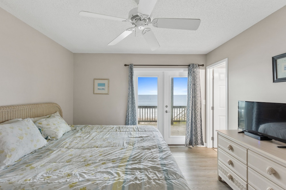 Renegade by Topsail Realty