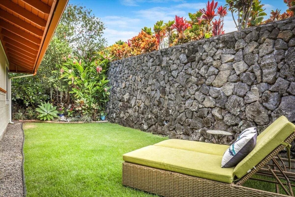Hale Kona 2 Bedroom Home