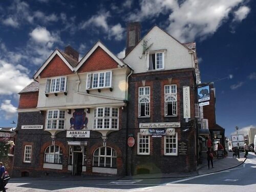 Marlborough Vacations - The Bear Marlborough - Property Image 36