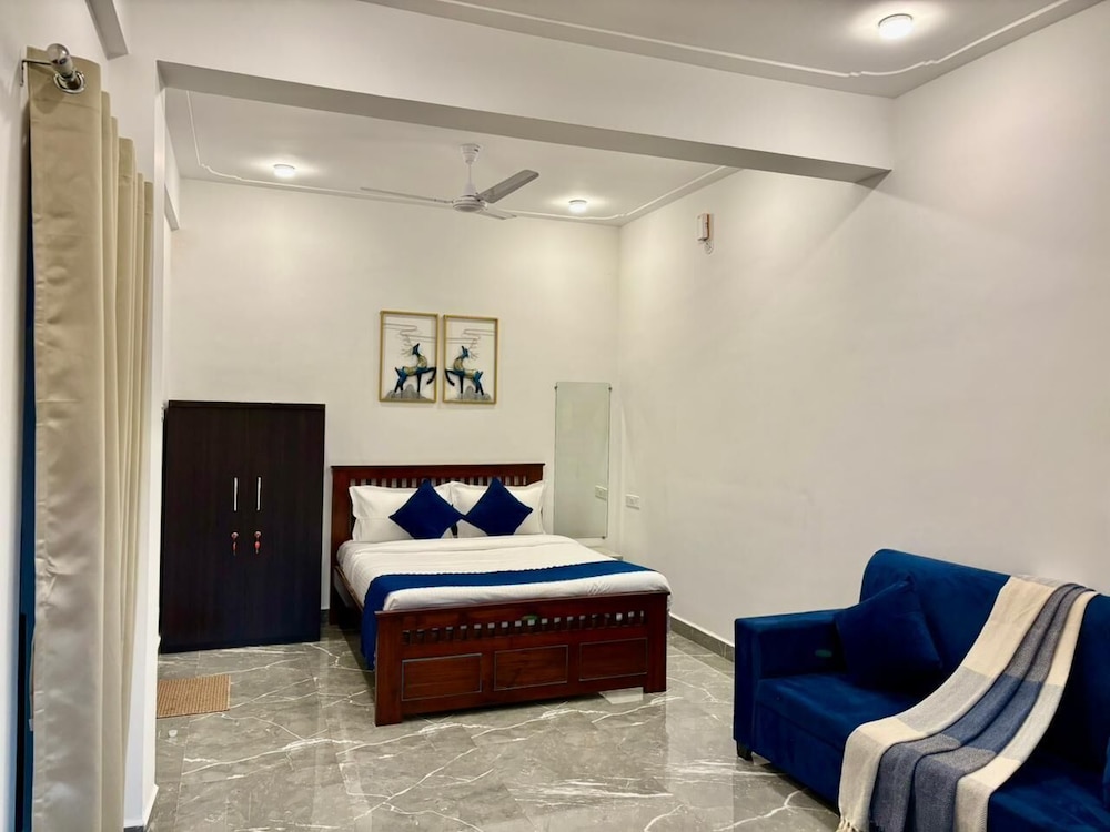 Zuna Stayz Morjim Goa