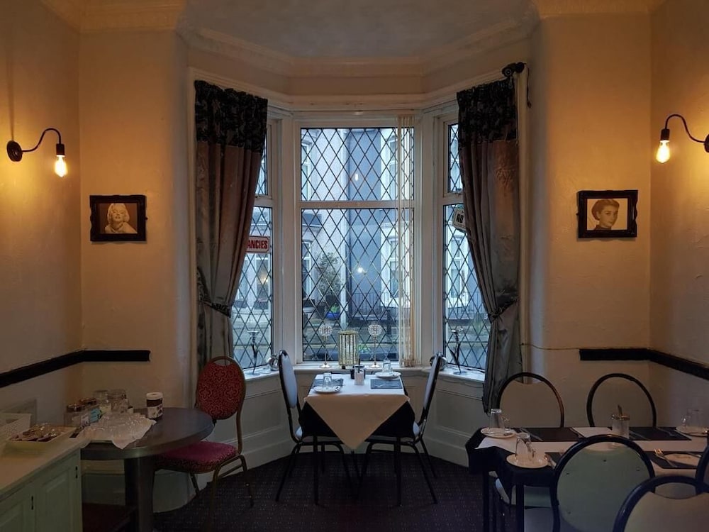 Mayfair Hotel