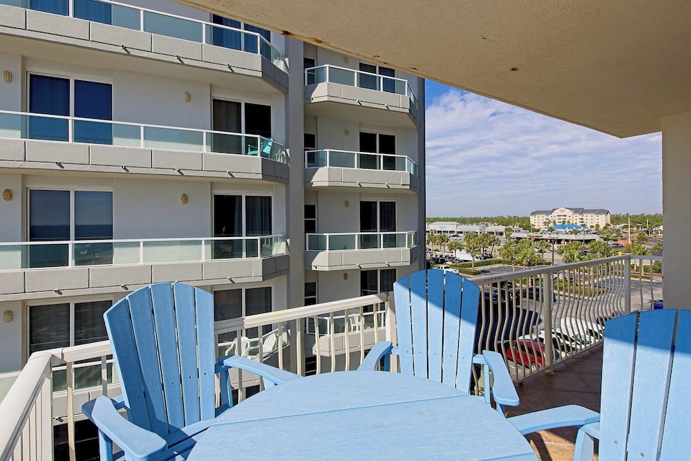 Emerald Key by Southern Vacation Rentals