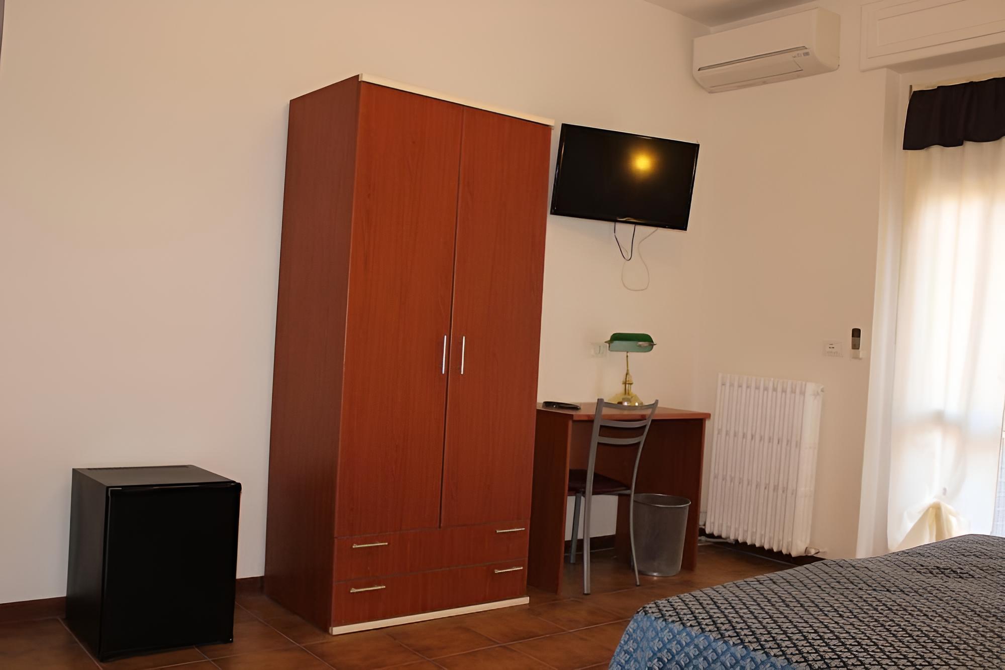 Photo 30