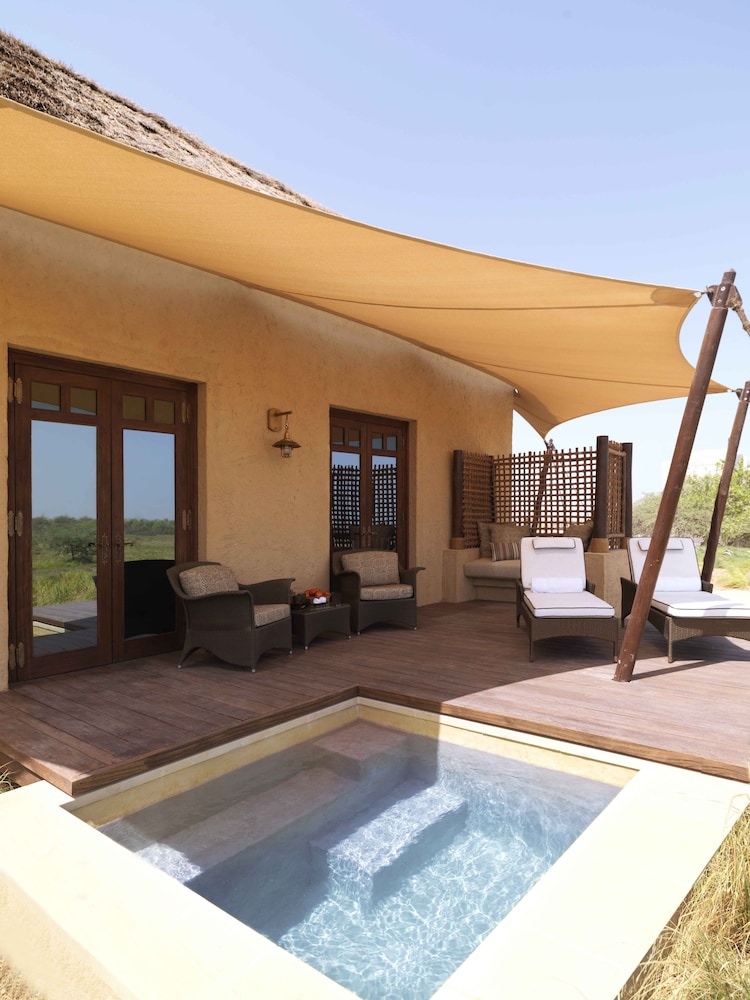 Anantara Al Sahel Villa Resort