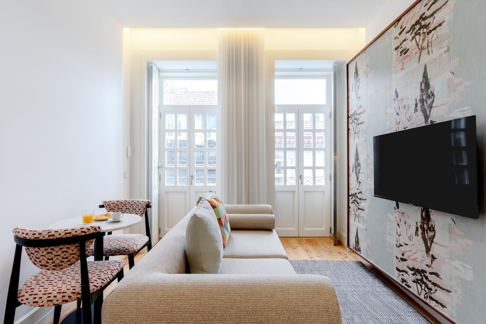 Feel Porto Cl Rigos Charm Flat 2 3