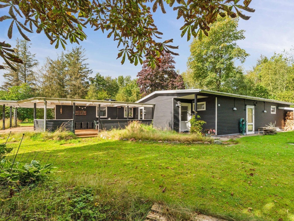 4 Star Holiday Home in Hojslev