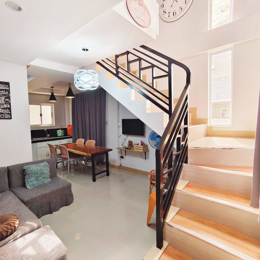Ada's Residential Villa La Union