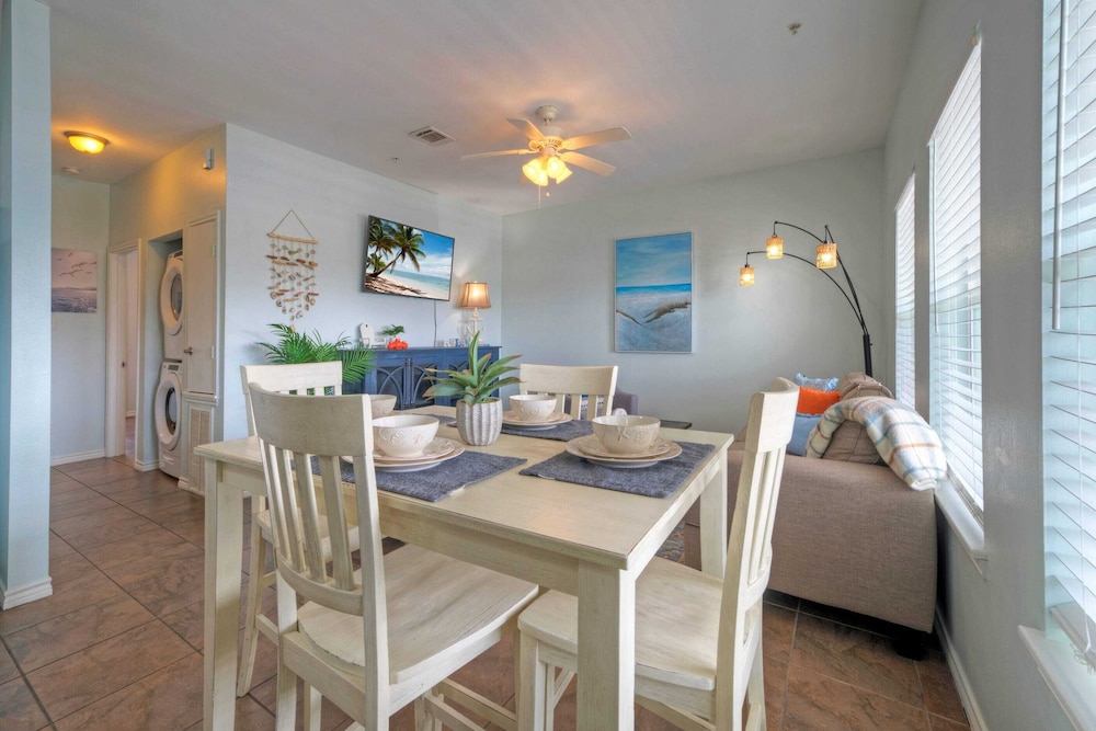 9 Costa Bahia Condos Sleeps 48 + Pool Minutes to the Beach