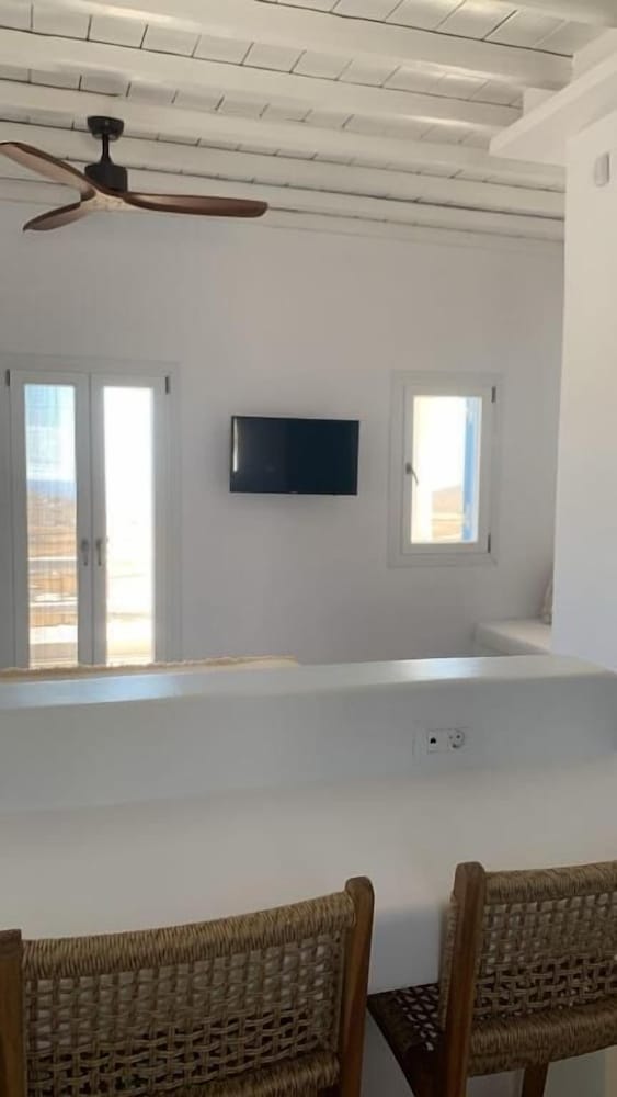 Sunrise Villa Sea View Private Pools