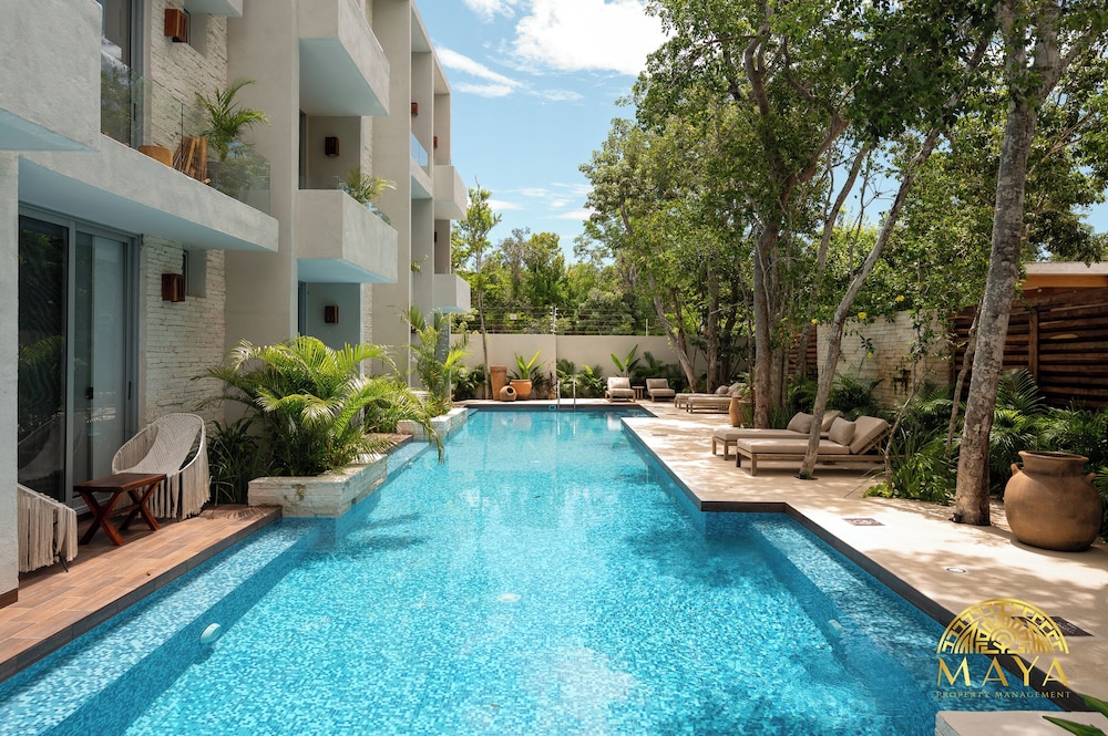 NHOA 203A 2BR Condo Pool View Aldea Zama