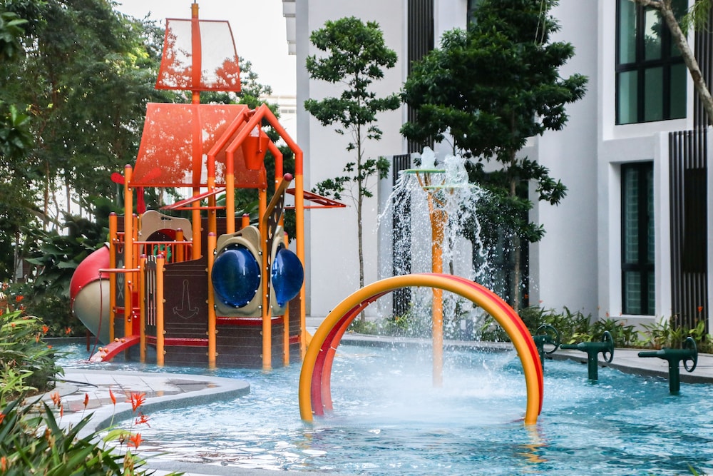H2O Residences by Victoria Home photo 6