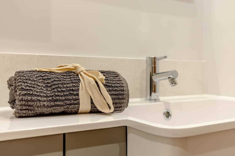 Modern And Spacious 2 Bedroom in Central London