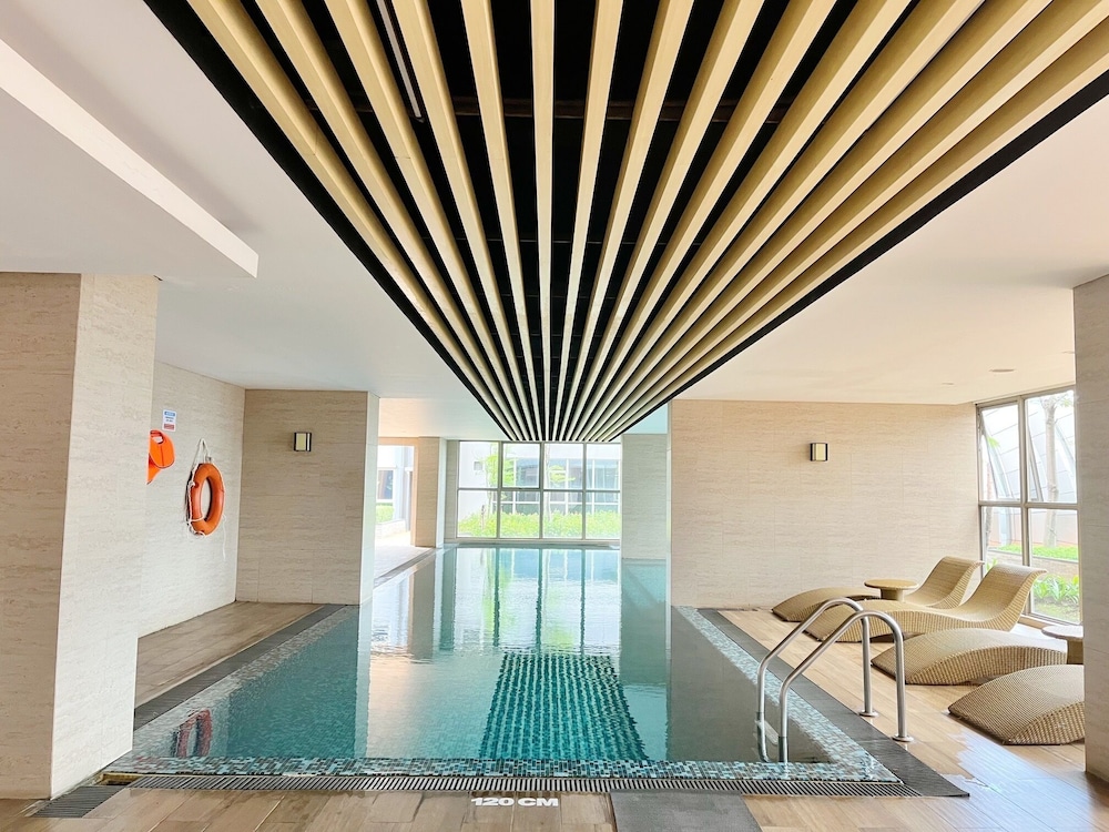 OneHOME Gold Coast PIK SeaView Apartment