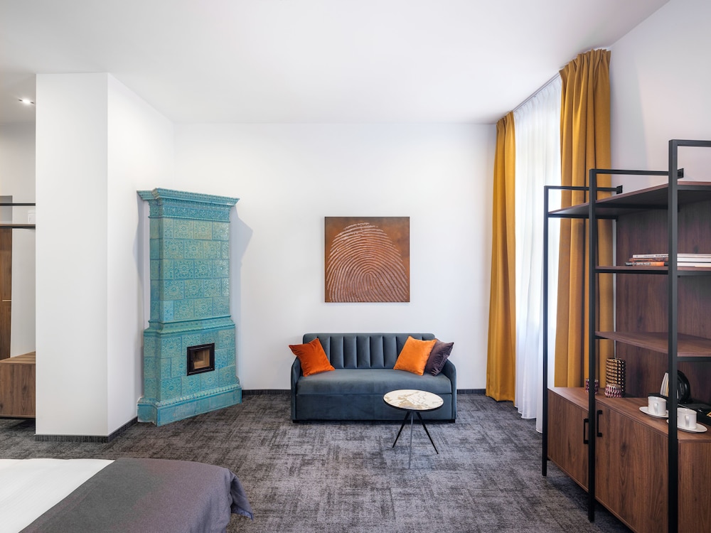 Old Market Residence view 3