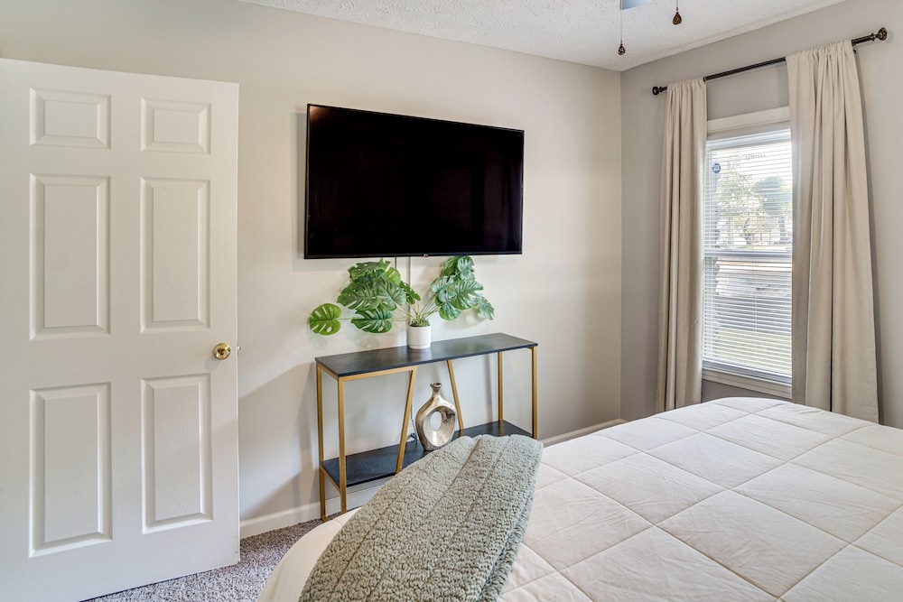 7 Mi to Broadway: Cozy, Quiet Whites Creek Retreat