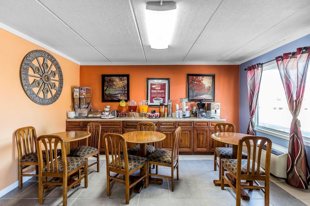 Econo Lodge Lavonia I-85