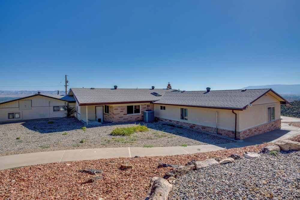 Spacious Grand Junction Home Rental w/ Mtn Views!