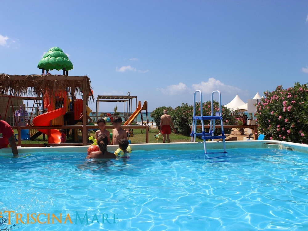 Apartment in Triscina by the Sea & Pools