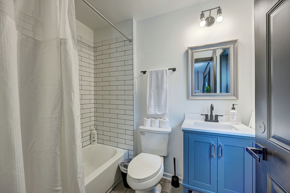 ROVE LIVING/KB - Prospect