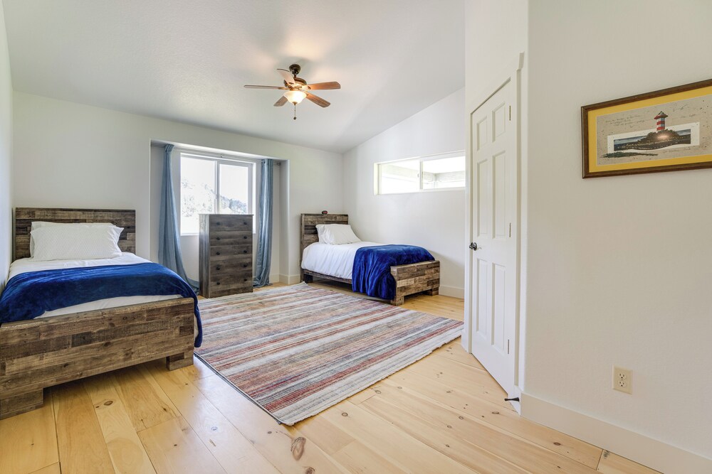 Creekside Florrisant Hideaway - Great for Anglers!