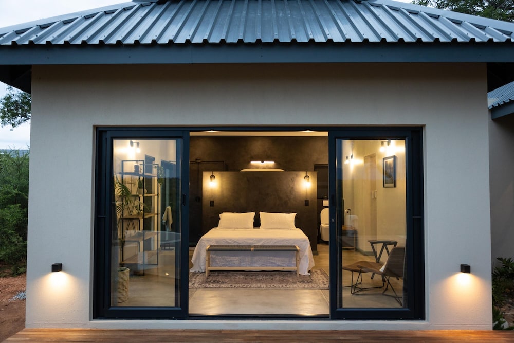 Villa Thornybush Light and Elegantly Designed Villa view 5