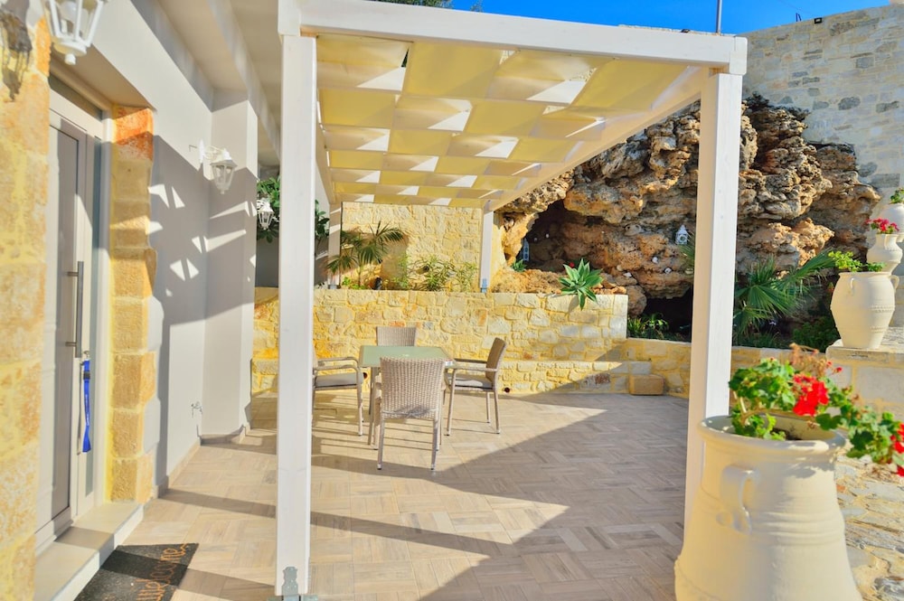 Koukis House With Sea View view 4